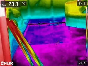 FLIR thermal scan showing a water leak beneath the floor surface in a Melbourne property.